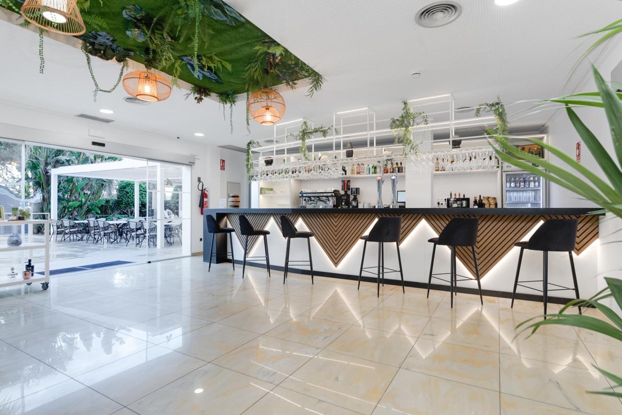 Daniya Denia Spa & Business 4* Eksteriør billede