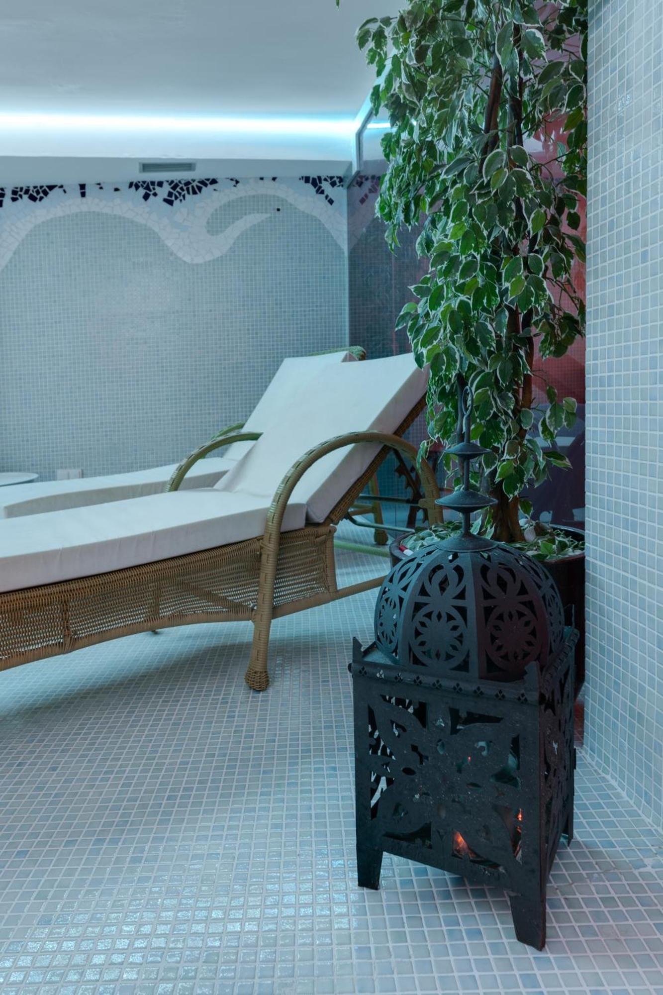 Daniya Denia Spa & Business 4* Eksteriør billede