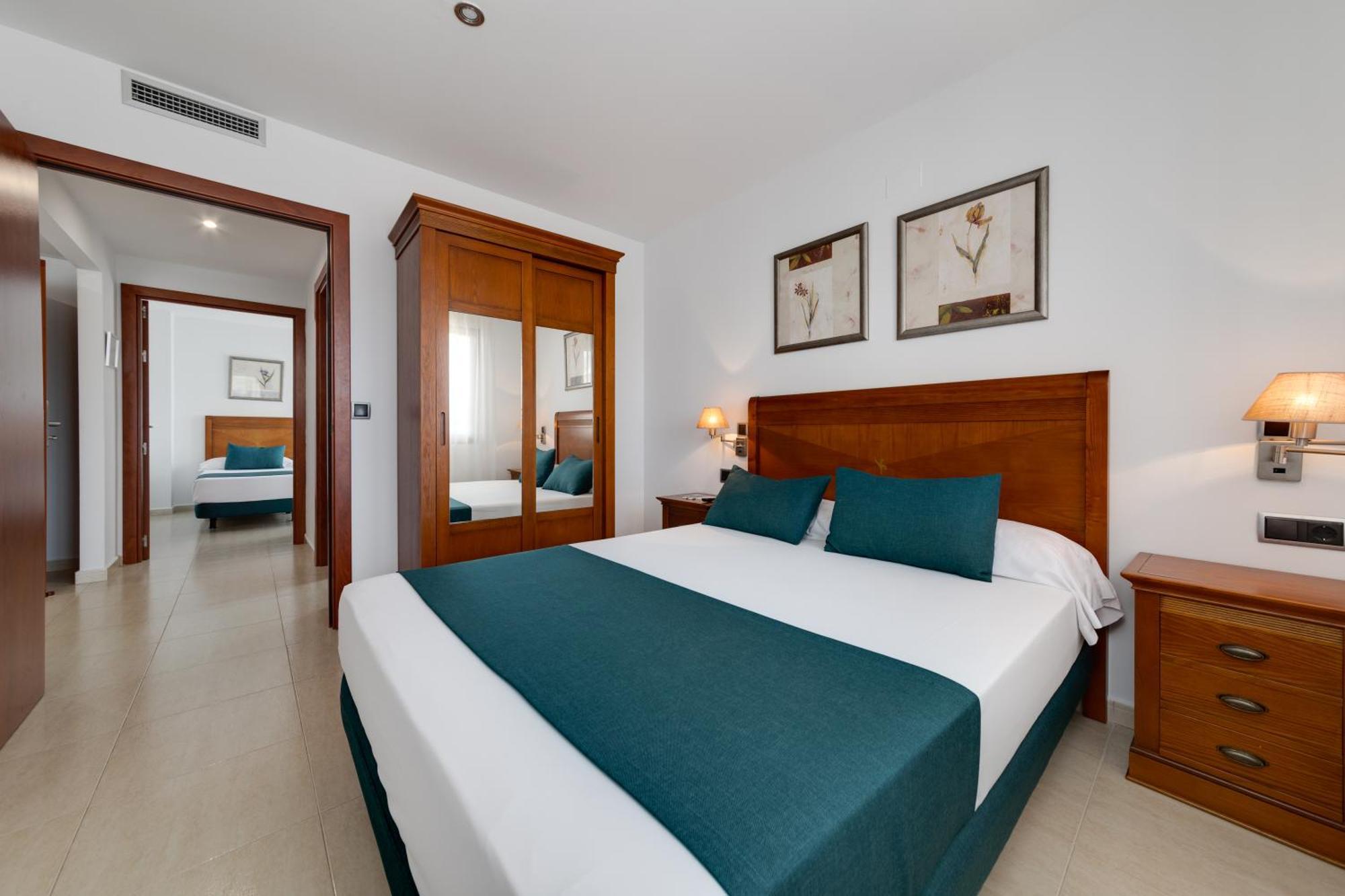 Daniya Denia Spa & Business 4* Eksteriør billede